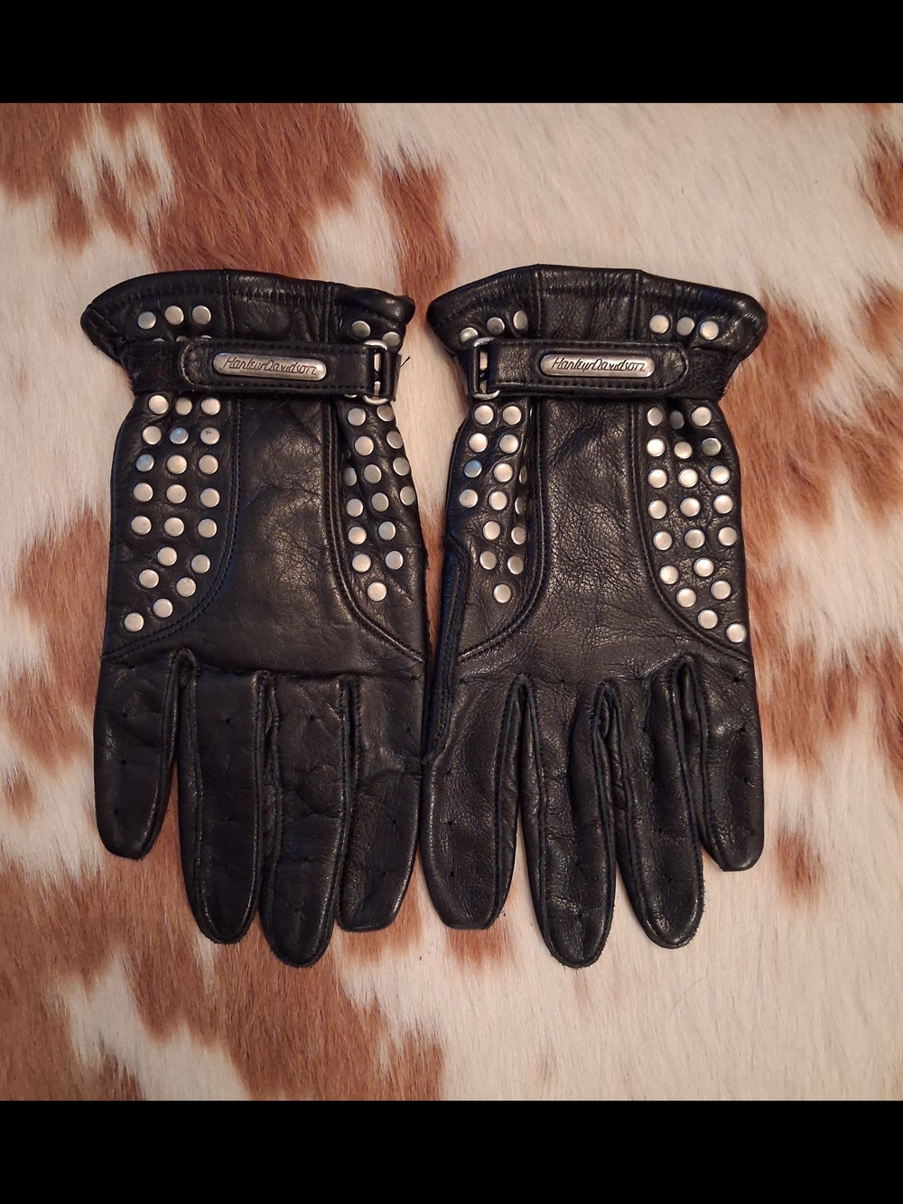 Harley-Davidson Black Studded Leather Riding Gloves